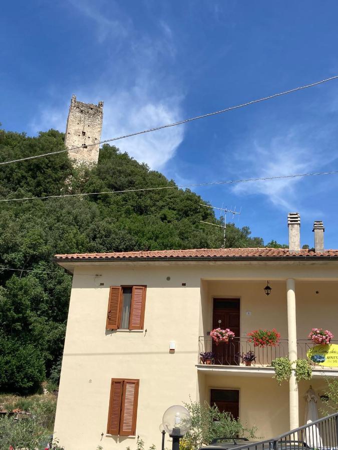 ホテル La Casa Dei Nonni Torre Orsina エクステリア 写真