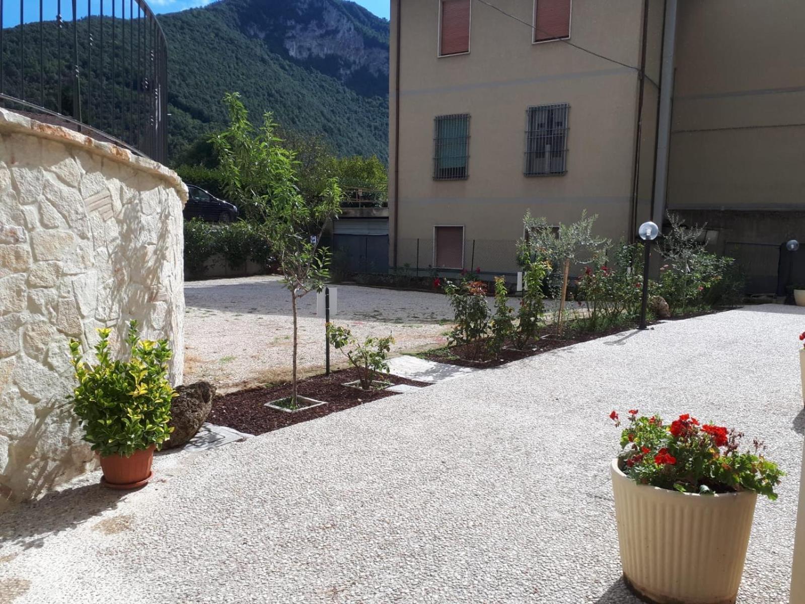 ホテル La Casa Dei Nonni Torre Orsina エクステリア 写真