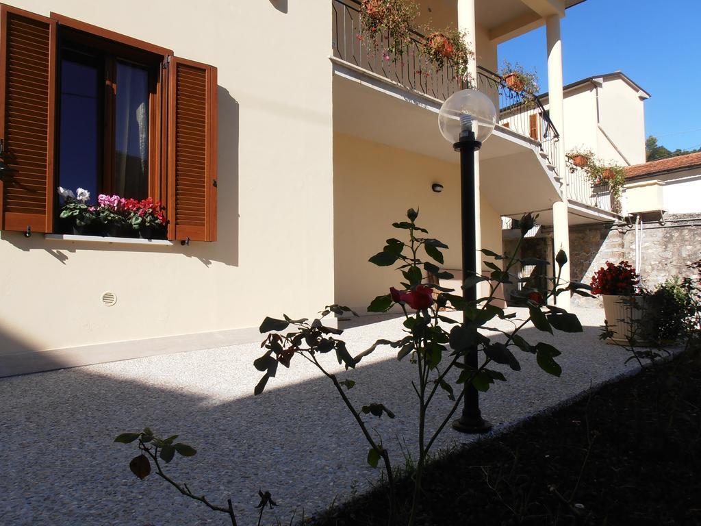 ホテル La Casa Dei Nonni Torre Orsina エクステリア 写真