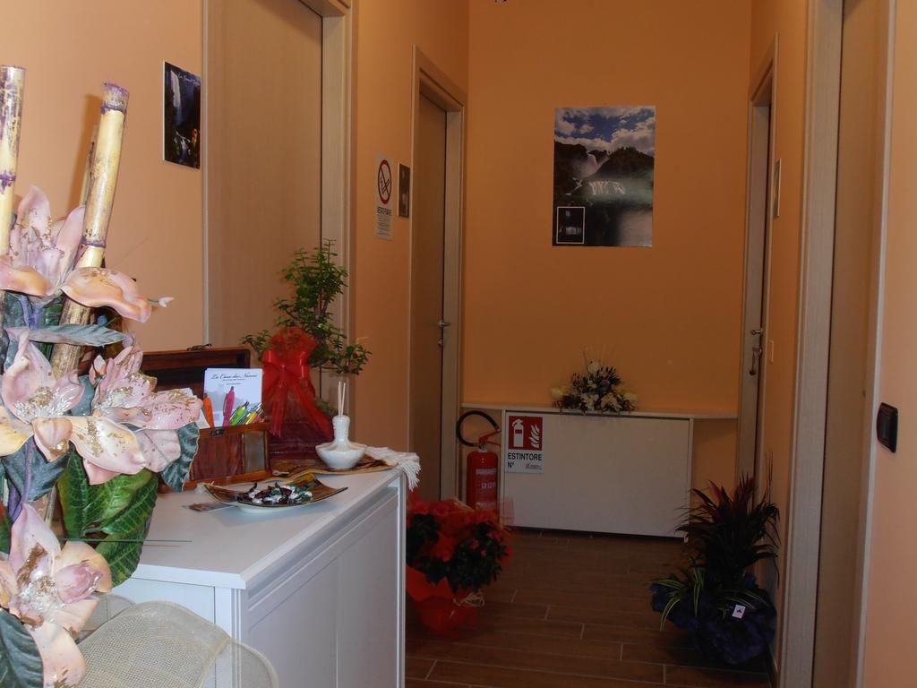 ホテル La Casa Dei Nonni Torre Orsina エクステリア 写真