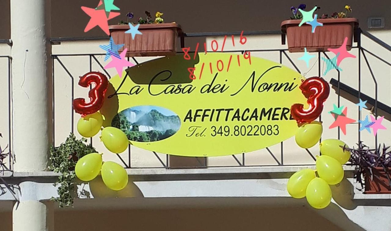 ホテル La Casa Dei Nonni Torre Orsina エクステリア 写真